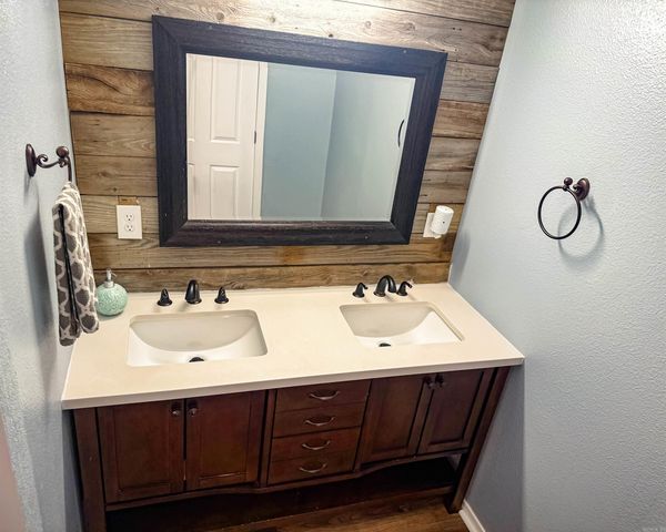 2923 Graham Road, Jacksonville, AR 72076