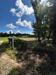 000 Red Oak Drive, Plantersville, TX 77363