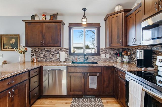 4929 Running Deer Drive, Eau Claire, WI 54703