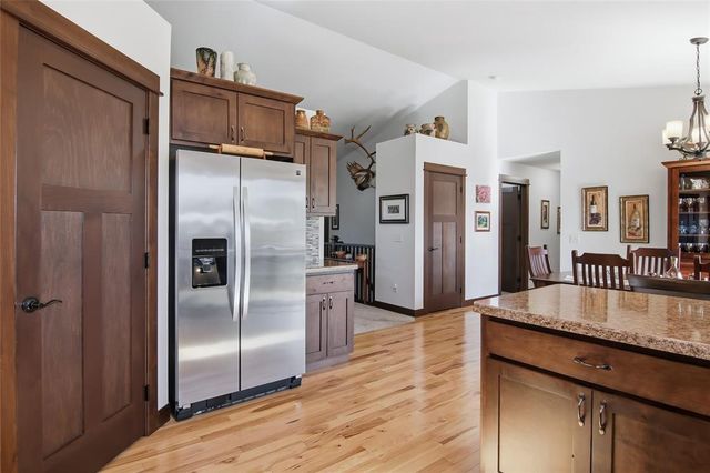 4929 Running Deer Drive, Eau Claire, WI 54703