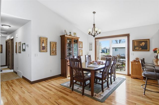 4929 Running Deer Drive, Eau Claire, WI 54703