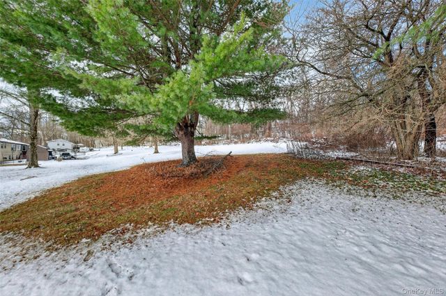 93 Old Mill Road, Wallkill, NY 12589