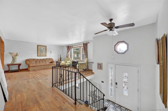 93 Old Mill Road, Wallkill, NY 12589