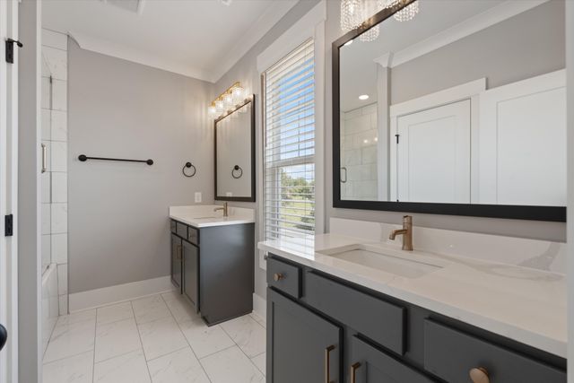 329 Old Shackle Island Rd, Hendersonville, TN 37075