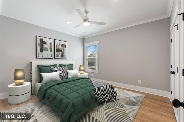 329 Old Shackle Island Rd, Hendersonville, TN 37075