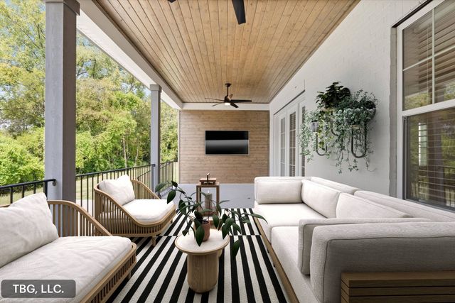 329 Old Shackle Island Rd, Hendersonville, TN 37075