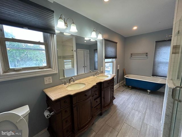 37 N SPRING GARDEN ST, Ambler, PA 19002