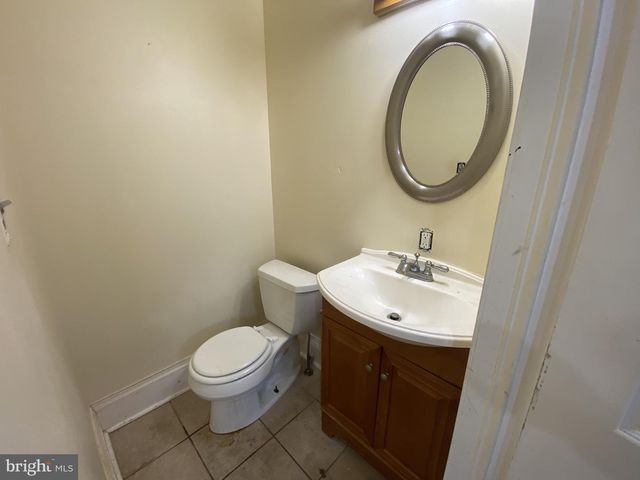 37 N SPRING GARDEN ST, Ambler, PA 19002