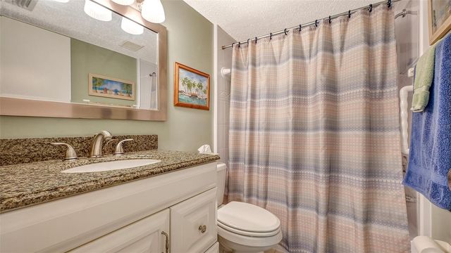 2446 CLUBHOUSE CIRCLE 201, Sarasota, FL 34232