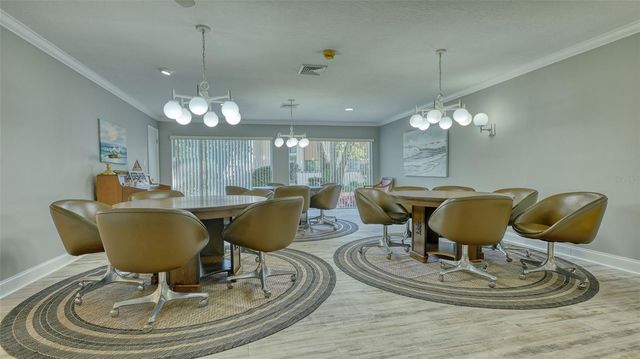 2446 CLUBHOUSE CIRCLE 201, Sarasota, FL 34232