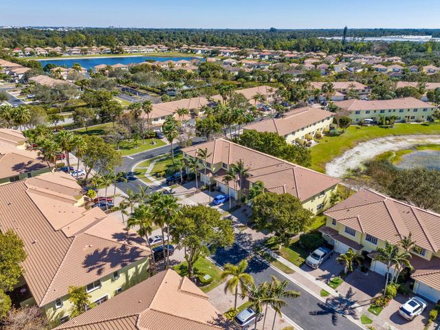 948 Imperial Lake Road, West Palm Beach, FL 33413