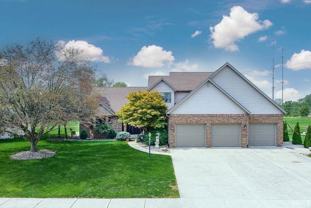 3809 Saint Andrews Place, Elkhart, IN 46517