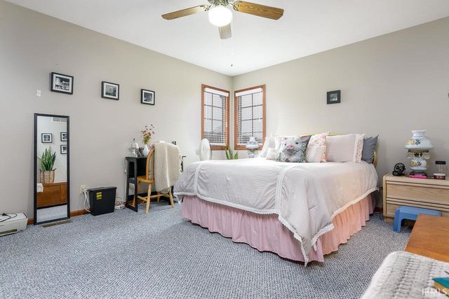 3809 Saint Andrews Place, Elkhart, IN 46517