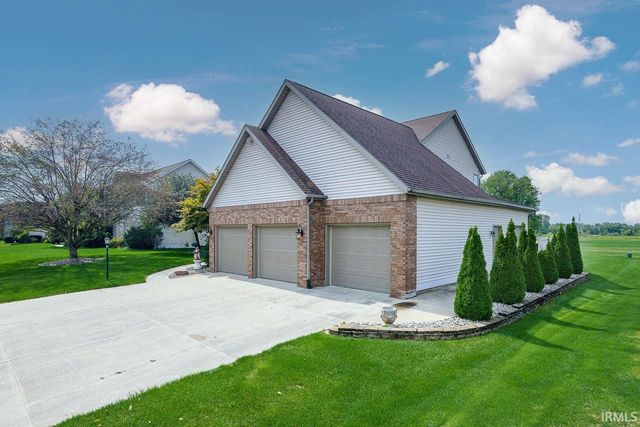 3809 Saint Andrews Place, Elkhart, IN 46517