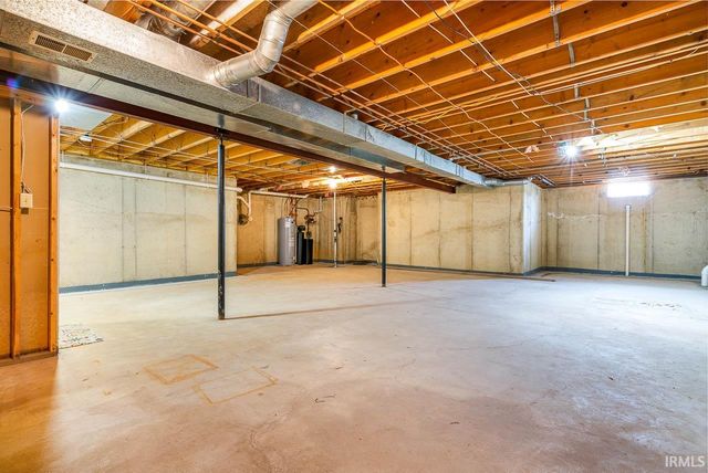 3809 Saint Andrews Place, Elkhart, IN 46517