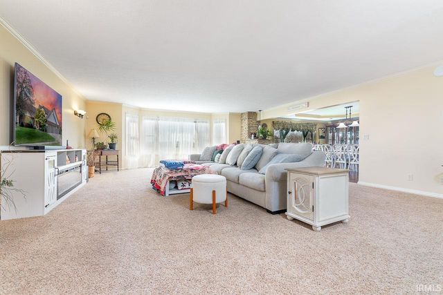 3809 Saint Andrews Place, Elkhart, IN 46517