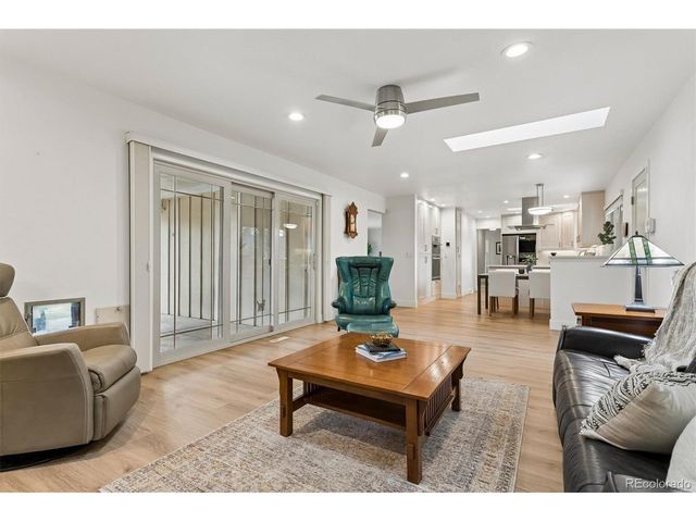 6 Glenview Dr, Littleton, CO 80123