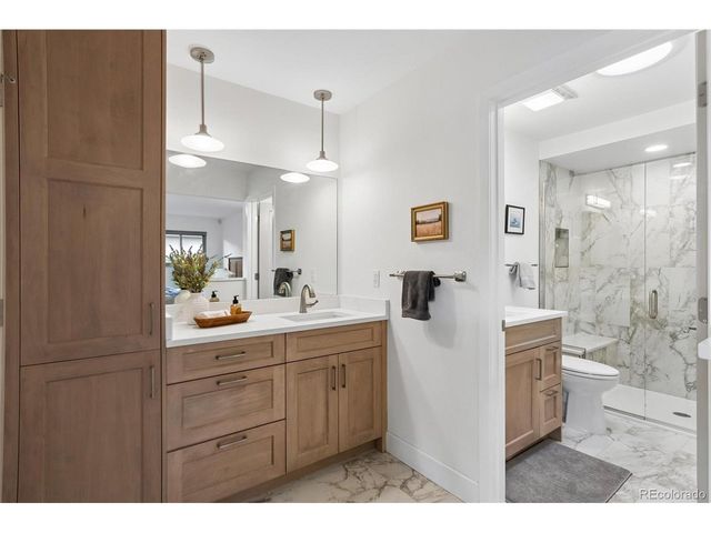 6 Glenview Dr, Littleton, CO 80123