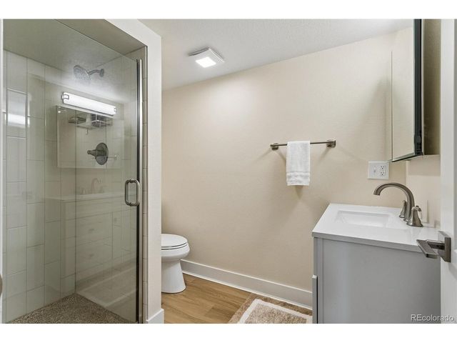 6 Glenview Dr, Littleton, CO 80123