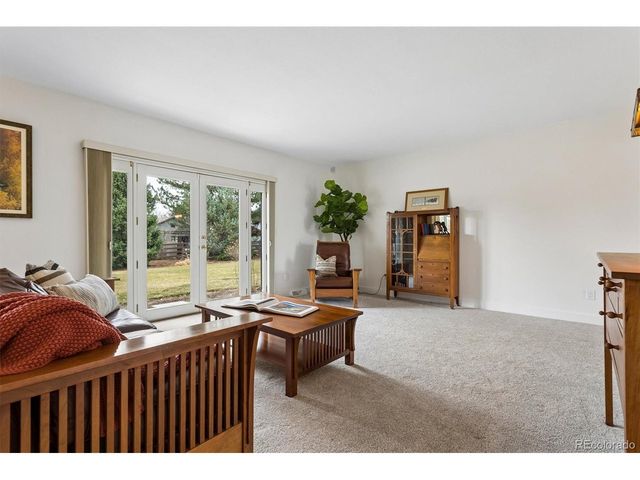 6 Glenview Dr, Littleton, CO 80123