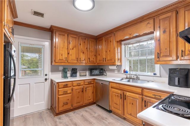 3148 Rebecca Street SW, Covington, GA 30014