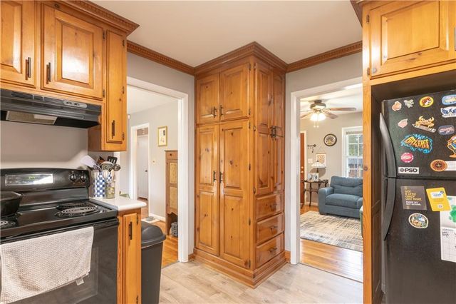 3148 Rebecca Street SW, Covington, GA 30014