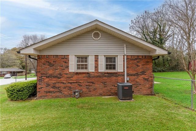 3148 Rebecca Street SW, Covington, GA 30014