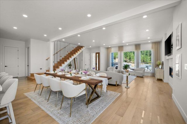 5825 N Del Rey Dr, Otis Orchards, WA 99027