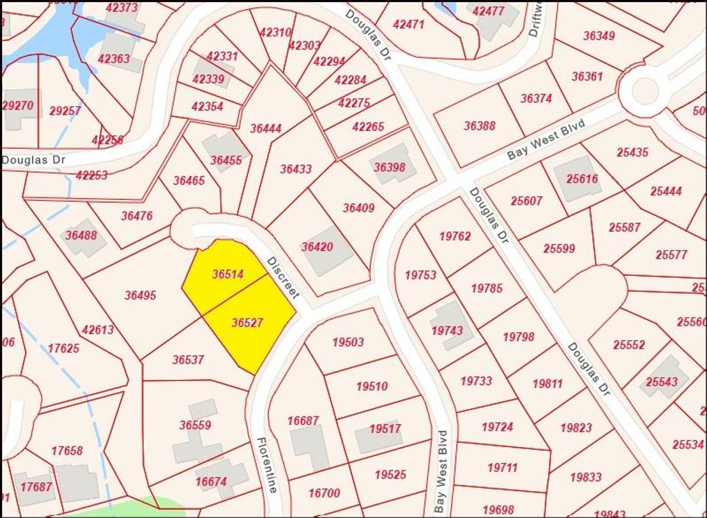 100 and 104 Discreet CIR, Horseshoe Bay, TX 78657