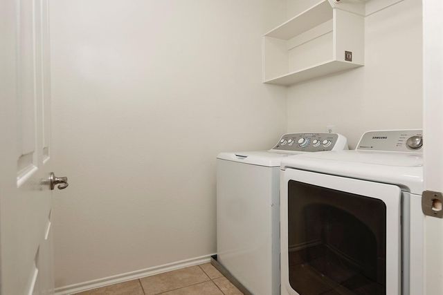 51 Wickerdale Place, The Woodlands, TX 77382