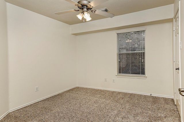 51 Wickerdale Place, The Woodlands, TX 77382