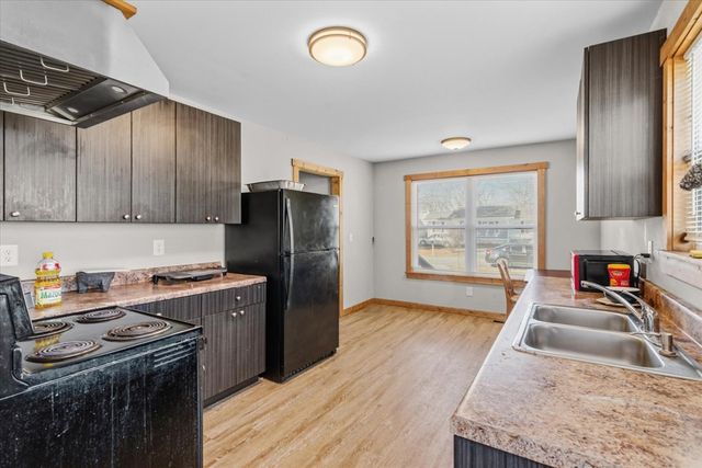 4 W 5th Avenue, Chatsworth, GA 30705