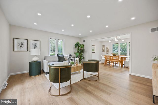 102 ROUTE 31 S, Pennington, NJ 08534