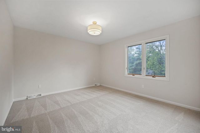 102 ROUTE 31 S, Pennington, NJ 08534