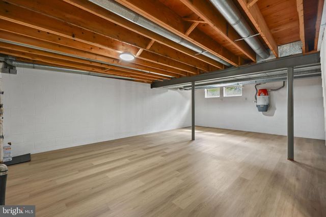 102 ROUTE 31 S, Pennington, NJ 08534