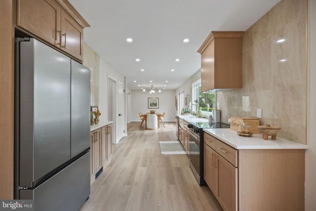 102 ROUTE 31 S, Pennington, NJ 08534
