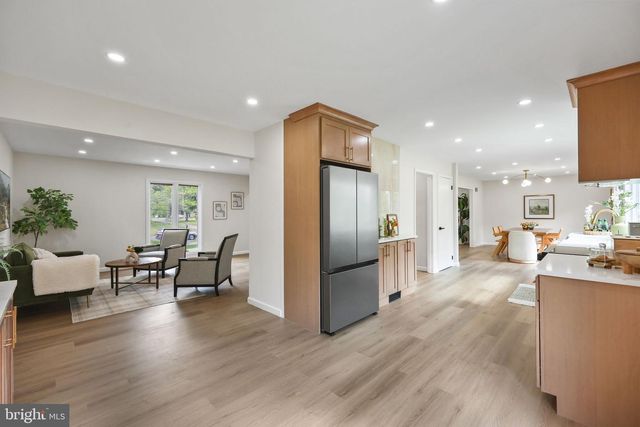 102 ROUTE 31 S, Pennington, NJ 08534