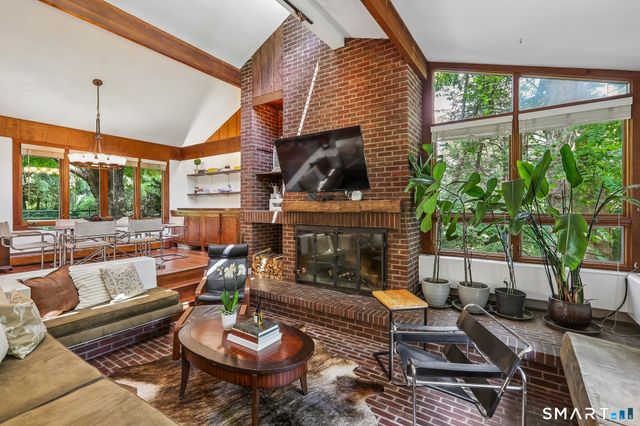 161 Old Stagecoach Road, Ridgefield, CT 06877
