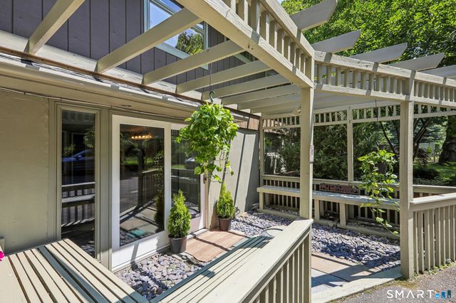 161 Old Stagecoach Road, Ridgefield, CT 06877