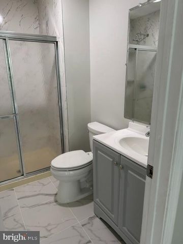 212 MILL RUN WEST, Hightstown, NJ 08520