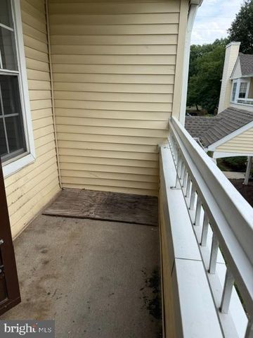 212 MILL RUN WEST, Hightstown, NJ 08520