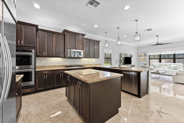 16945 Bridge Crossing Circle, Delray Beach, FL 33446