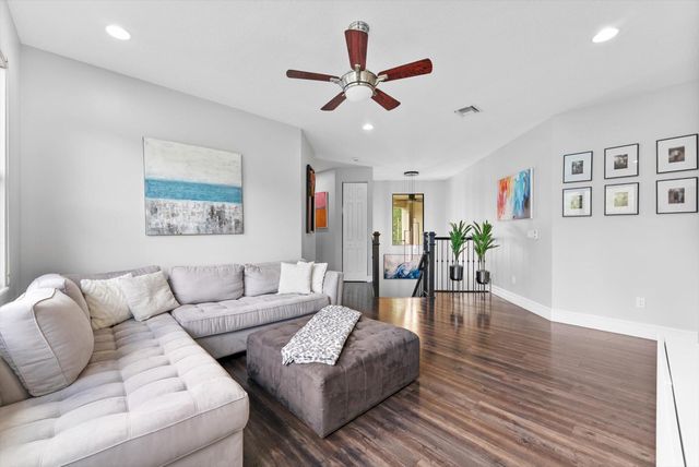 16945 Bridge Crossing Circle, Delray Beach, FL 33446