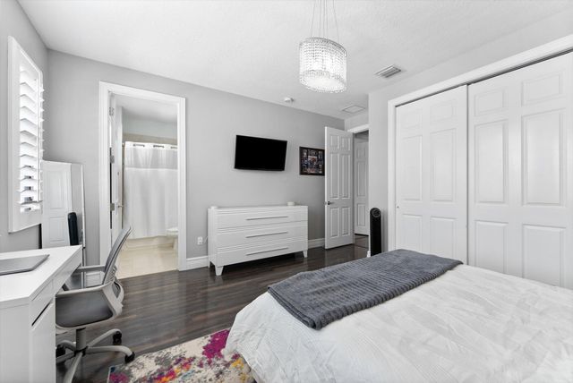 16945 Bridge Crossing Circle, Delray Beach, FL 33446