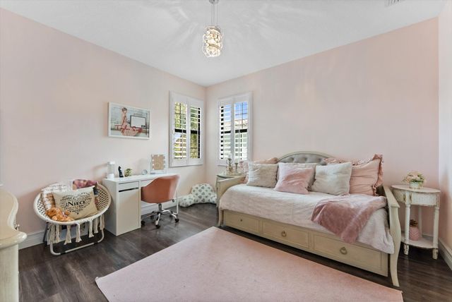 16945 Bridge Crossing Circle, Delray Beach, FL 33446