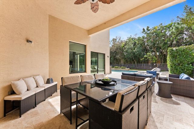 16945 Bridge Crossing Circle, Delray Beach, FL 33446