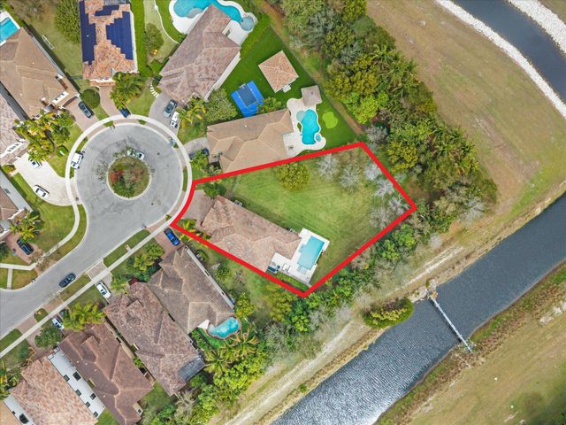 16945 Bridge Crossing Circle, Delray Beach, FL 33446