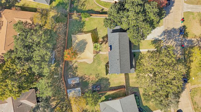 5007 Inverness Drive, Baytown, TX 77521