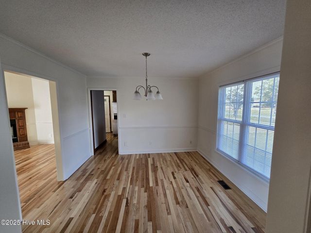 939 Teakwood Drive, Greenville, NC 27834