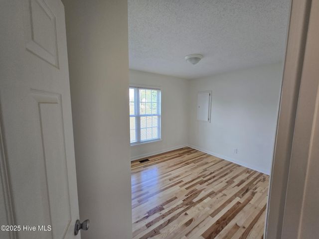 939 Teakwood Drive, Greenville, NC 27834